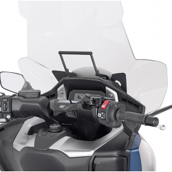 FB1186 : Chassis GPS/smartphone Givi Honda Forza 750