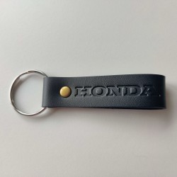 243-0601017-51 : Honda leather keychain Honda Forza 750